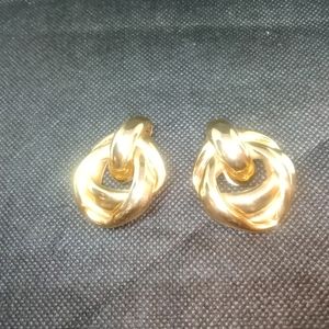 Golden Pierce Earrings